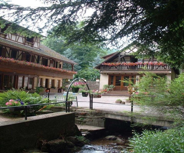 Hotel-Restaurant Du Chateau D'Andlau Barr Exterior photo